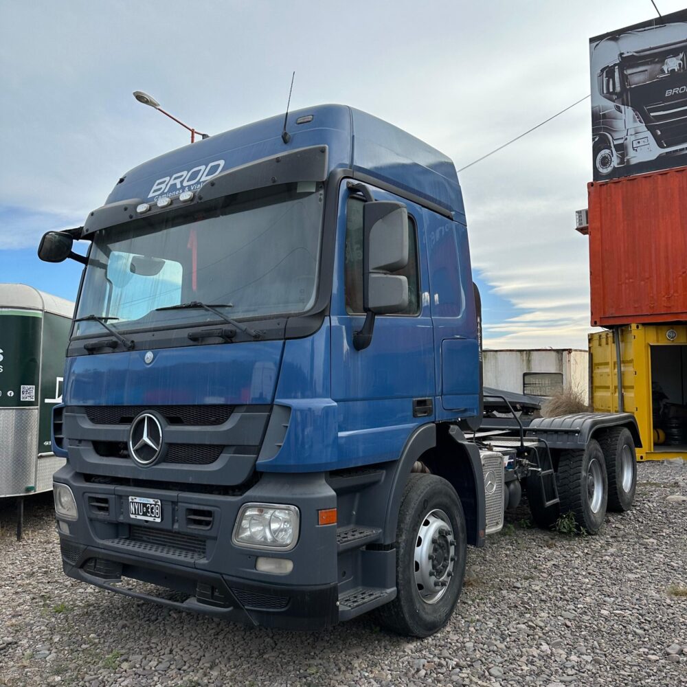 Camion Mercedes Benz 2046