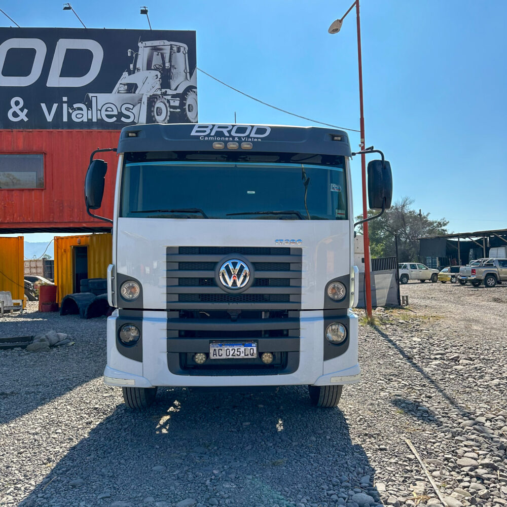 CAMIÓN VOLKSWAGEN 17.280